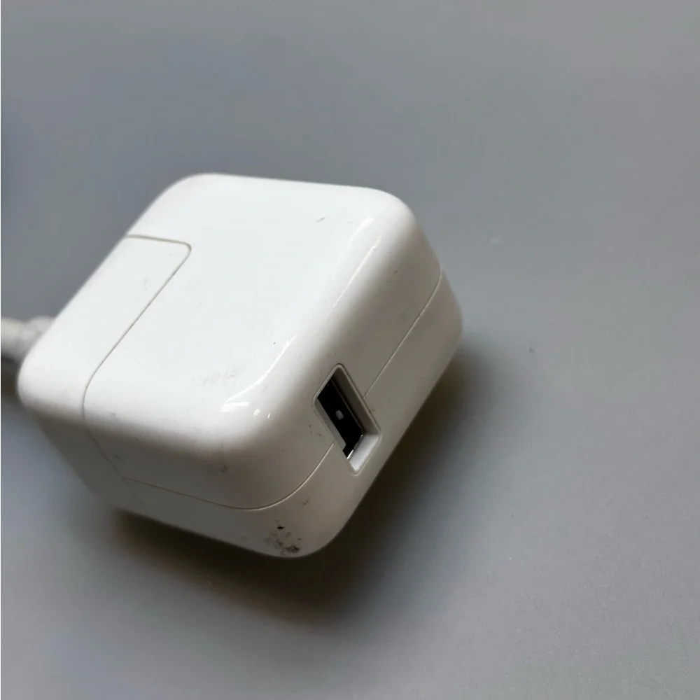 2.5a 125v genuine apple power cords 2